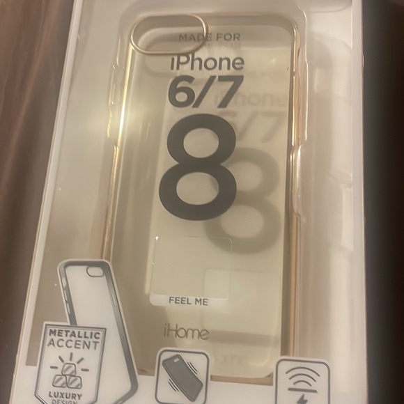 iPhone 6/7/8 metallic clear gold phone case. - Picture 6 of 7